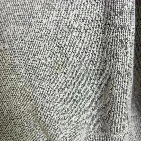 Sweater - Picture 4 of 5